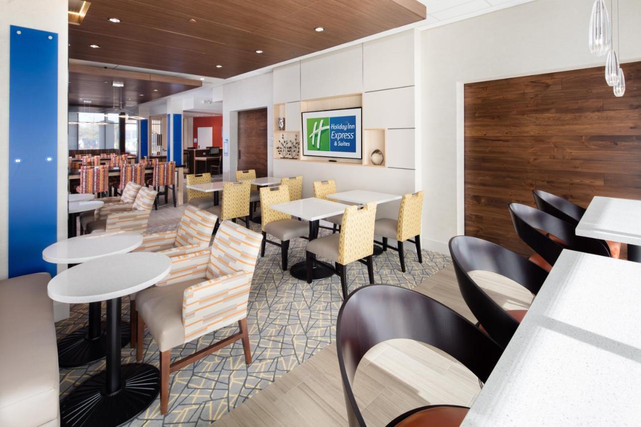 Holiday Inn Express East Peoria - Riverfront By Ihg Luaran gambar